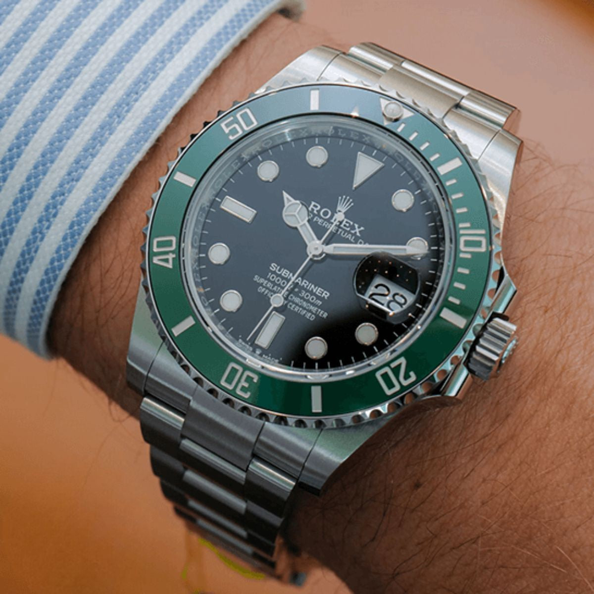 Rolex Submariner 126610LV "Kermit"